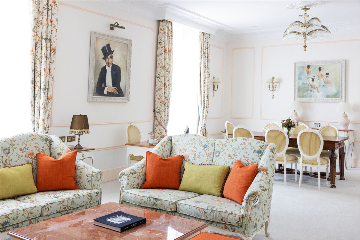 el-palace-barcelona-art-suite-josephine-baker-hotel-el-palace-barcelona-5thigh