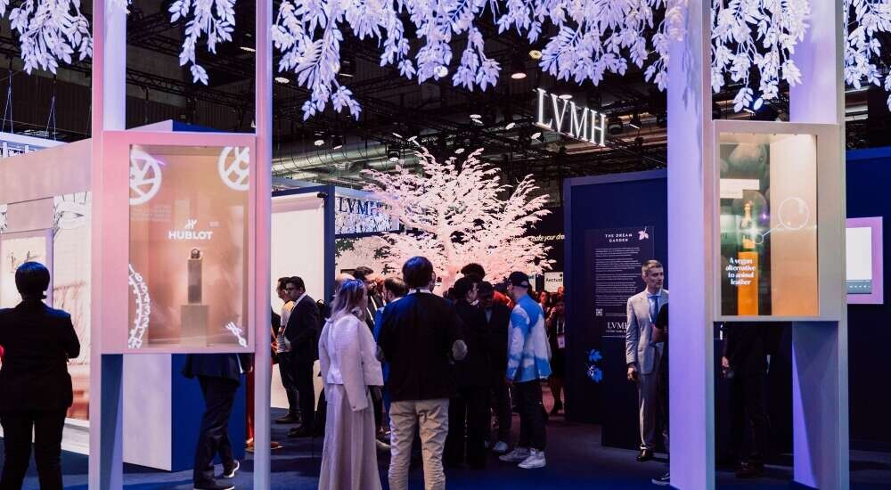 news-main-lvmh-convie-les-participants-de-vivatech-2024-a-une-immersion-onirique-au-sein-de-son-dream-garden.1716812422.jpg